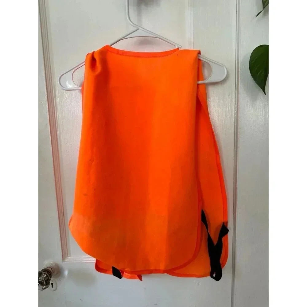 Men’s size large orange safety vest